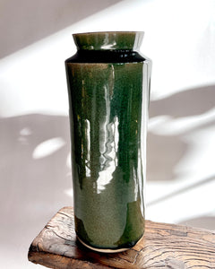 Large ceramic vase by Nathalie Merian in moss green V2